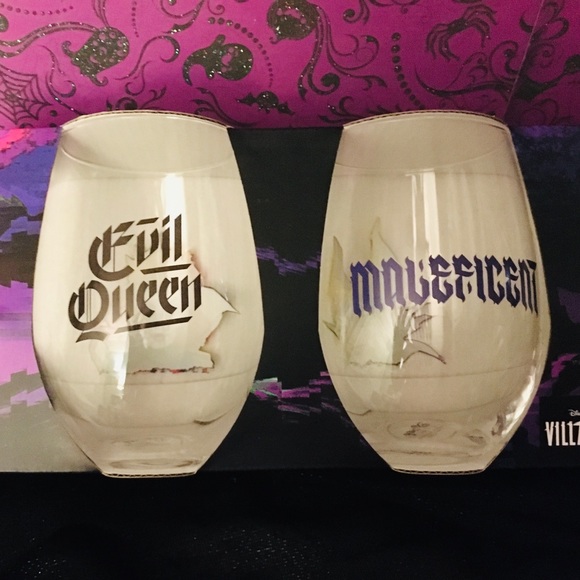 ✨ Disney Villains Stemless Wine Glasses Set of 4 ✨ NWOT ✨ - Picture 4 of 10